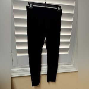 Lou and Grey Pocket Legging